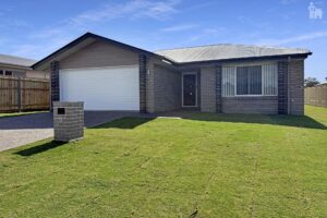 8 Holly Road, Wondunna, QLD 4655 AUS