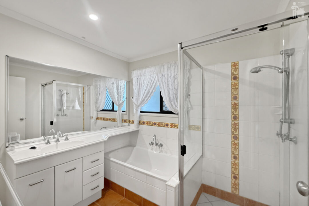 2 Havenna Road, River Heads, QLD 4655 AUS