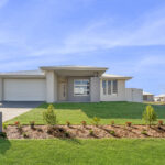 24 Mataranka Circuit, Nikenbah, QLD 4655