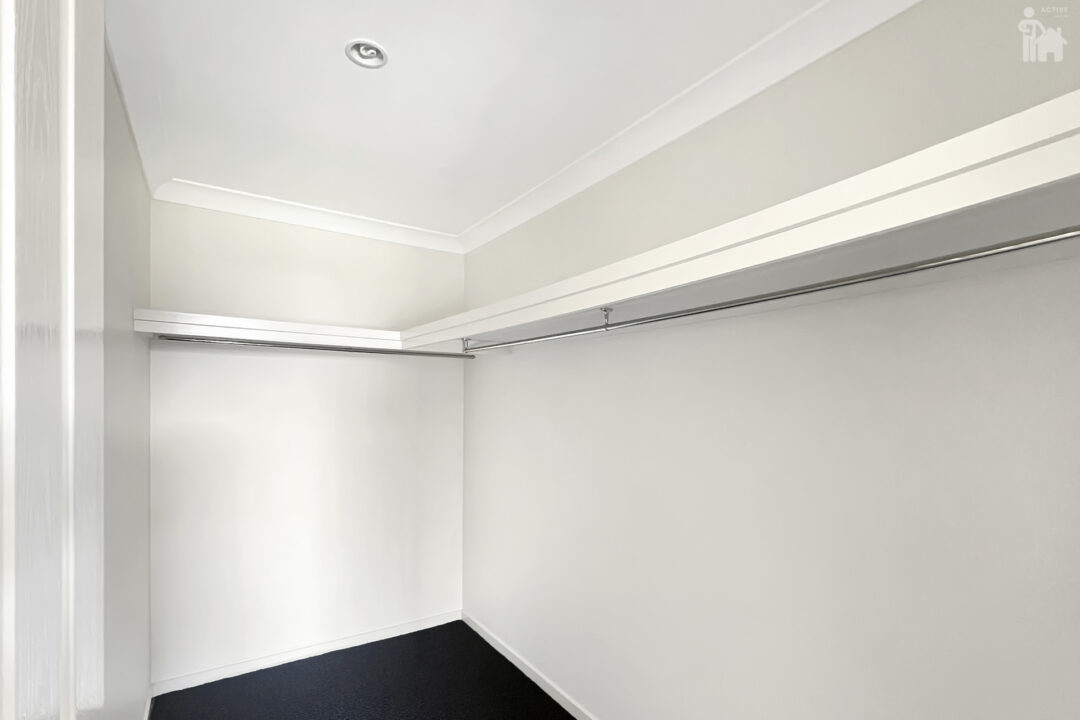 18 Bounty Circuit, Eli Waters, QLD 4655 AUS