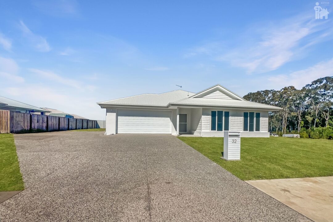32 West Spring Way, Nikenbah, QLD 4655 AUS