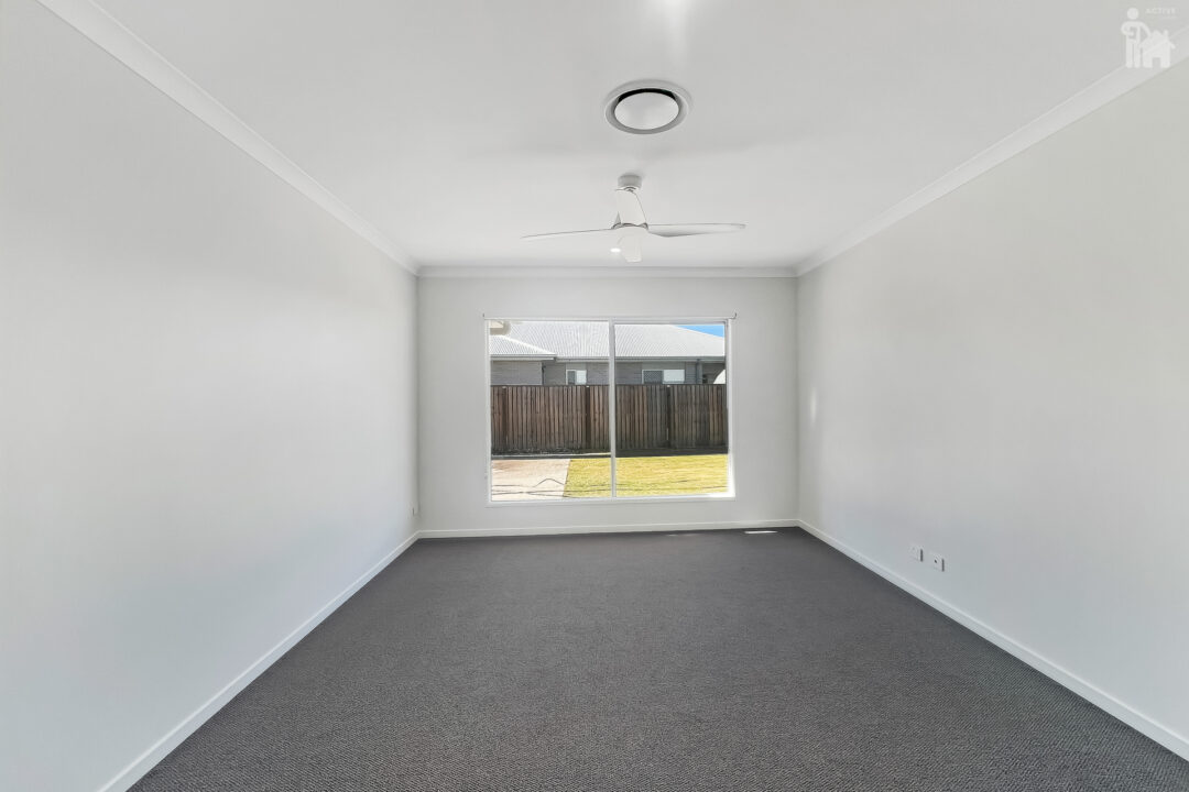 32 West Spring Way, Nikenbah, QLD 4655 AUS