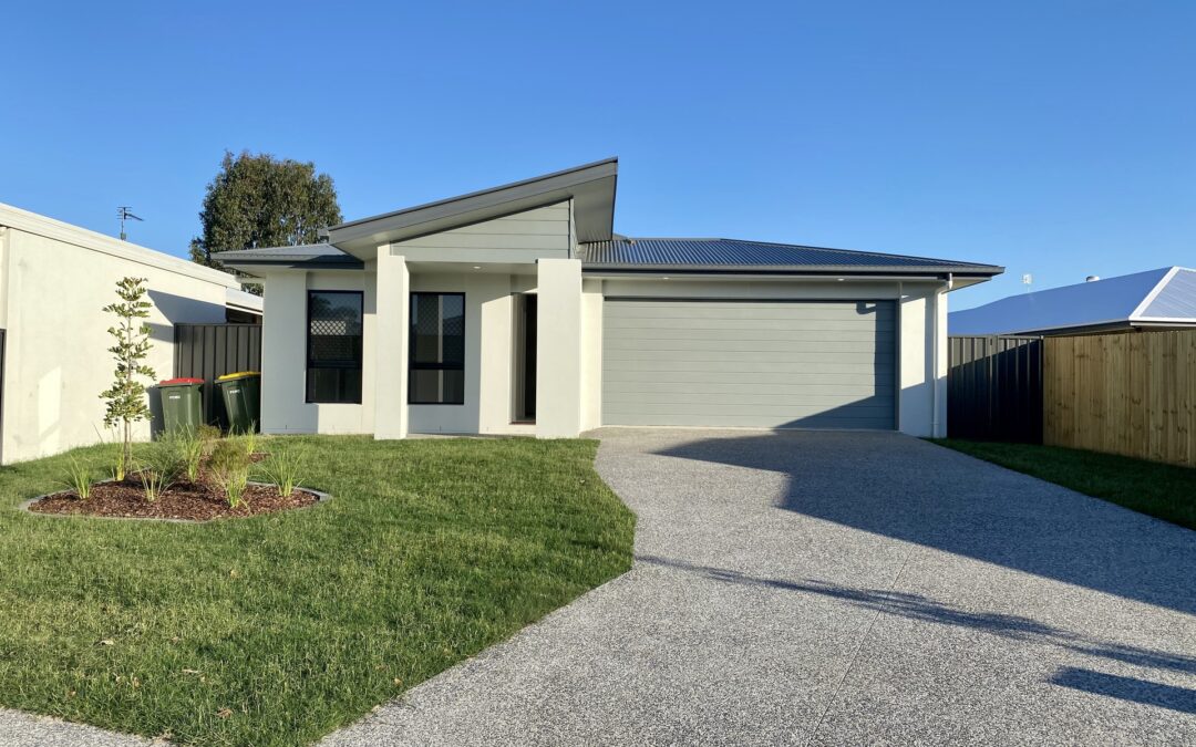 14 Satinwood Avenue, Urraween, QLD 4655