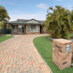 53 Moolyyir Street, Urangan, QLD 4655
