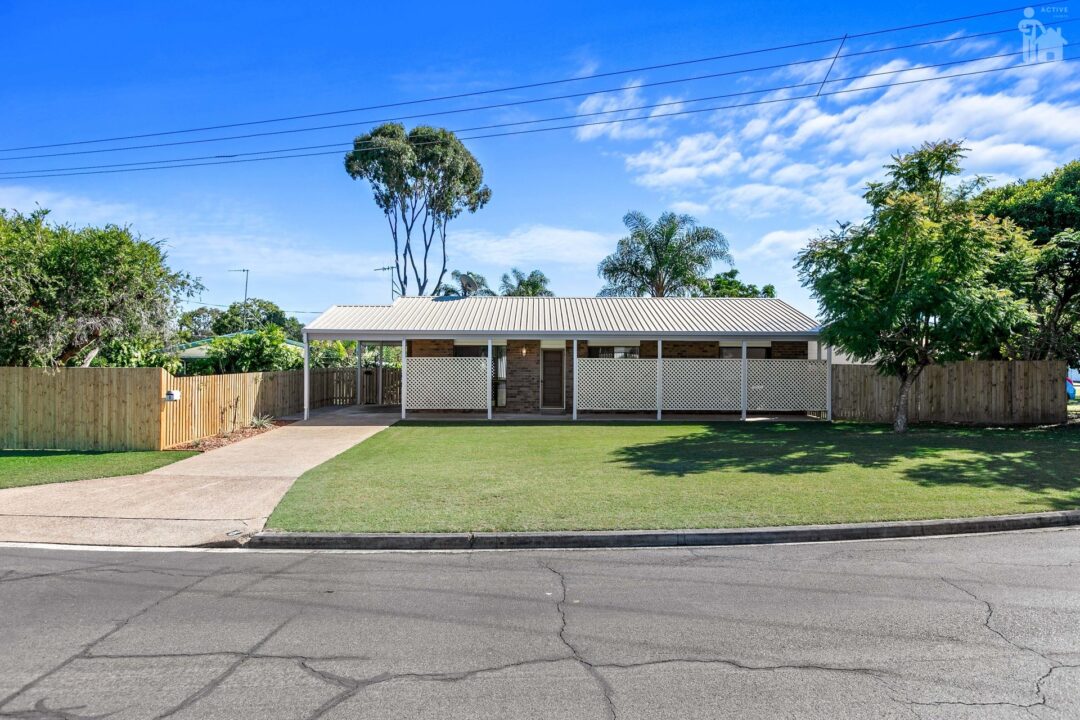 8 Charleville Street, Point Vernon, QLD 4655 AUS
