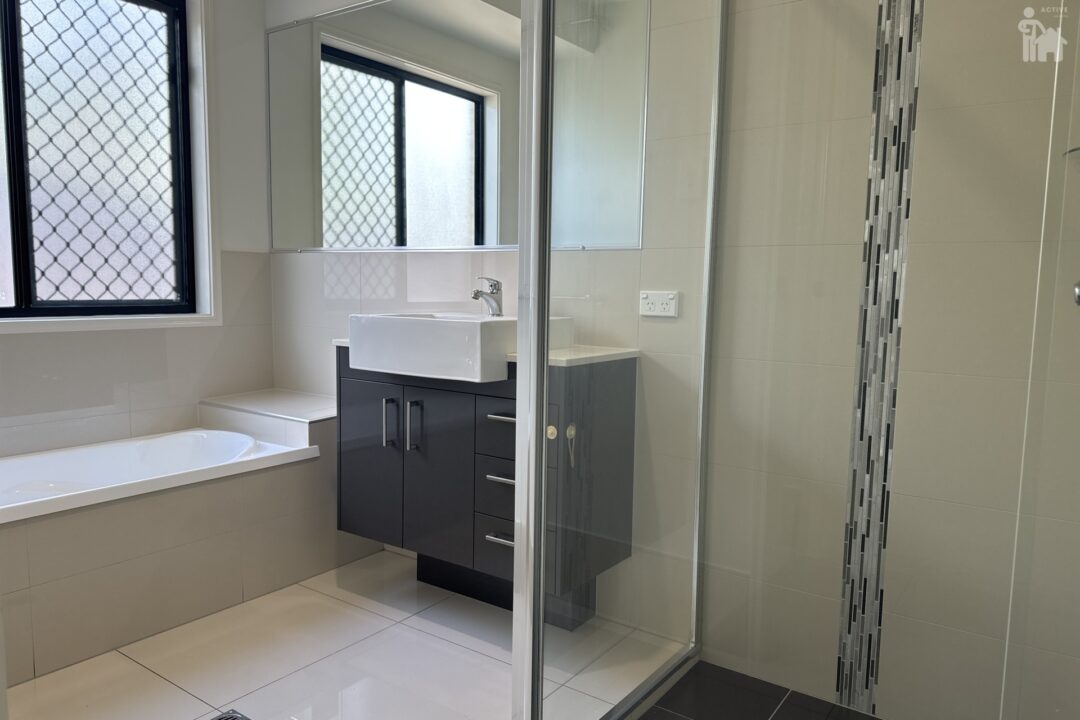 23 Bronte Place, Urraween, QLD 4655 AUS