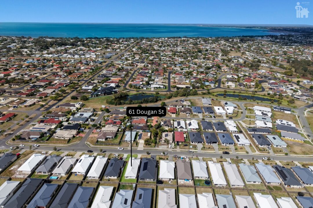 61 Dougan Street, Point Vernon, QLD 4655 AUS