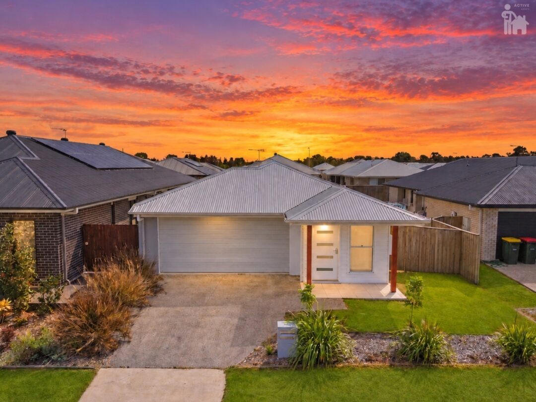 61 Dougan Street, Point Vernon, QLD 4655 AUS
