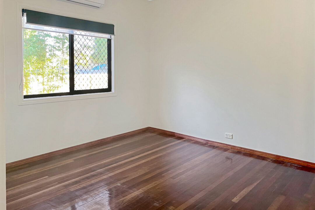 2/17 Hibiscus Street, Urangan, QLD 4655 AUS