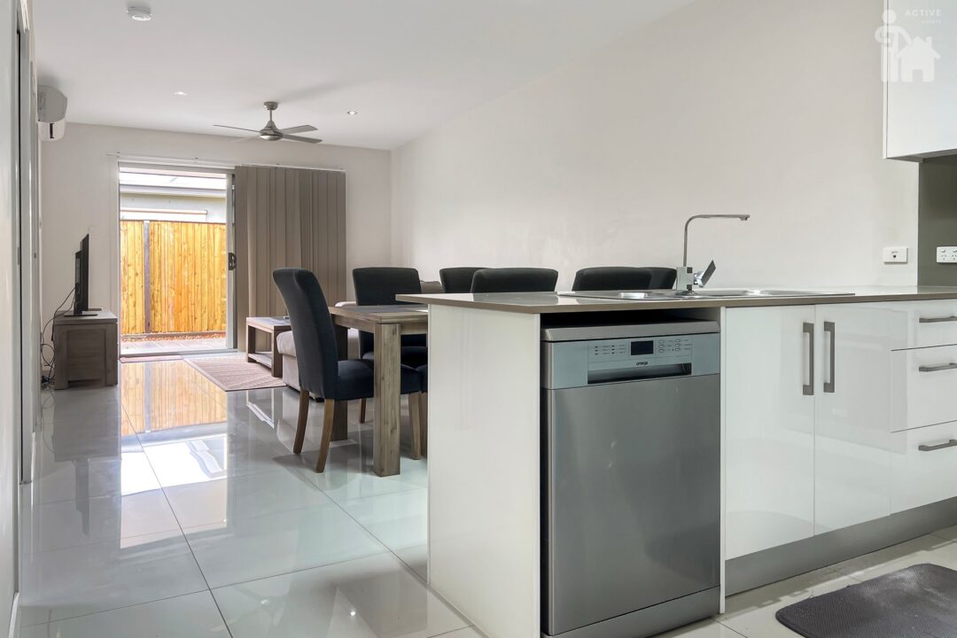 31/138 Cypress Street, Urangan, QLD 4655 AUS
