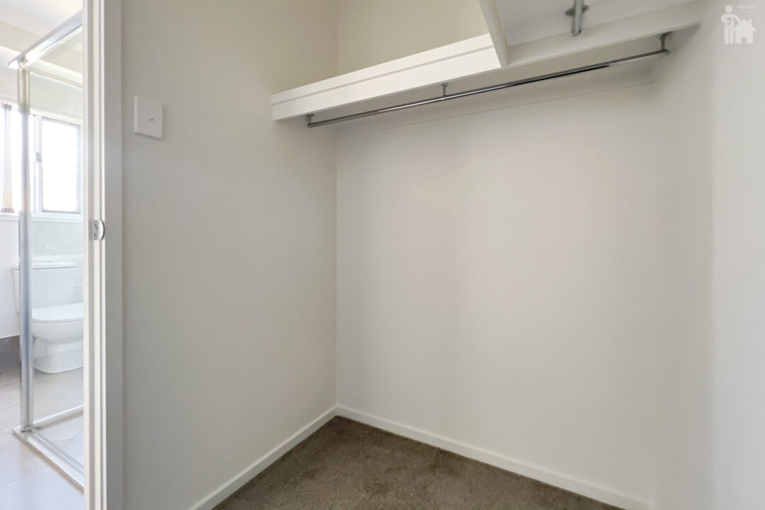15 Eastminster Street, Eli Waters, QLD 4655 AUS