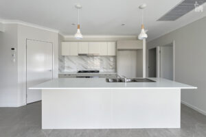 15 Eastminster Street, Eli Waters, QLD 4655 AUS