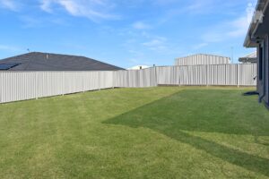 3 Wintergreen Court, Nikenbah, QLD 4655 AUS