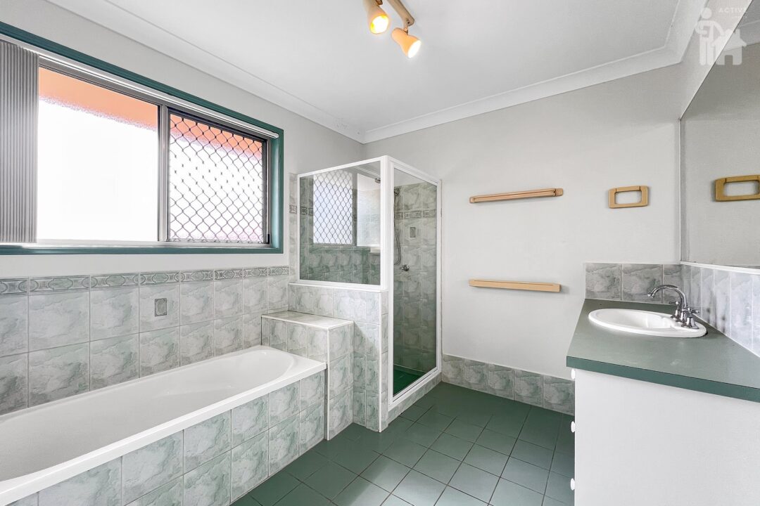 29 Mcliver Street, Kawungan, QLD 4655 AUS