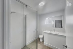 1/3 Down Street, Scarness, QLD 4655 AUS