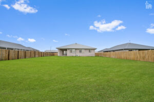 45 Woodruff Crescent, Nikenbah, QLD 4655 AUS