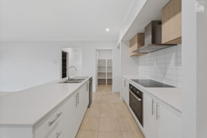 45 Woodruff Crescent, Nikenbah, QLD 4655 AUS