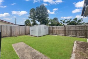 4 Greenway Drive, Pialba, QLD 4655 AUS