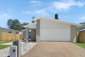 9 Barbara Way, Wondunna, QLD 4655 AUS