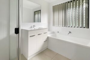 18 Julie Street, Dundowran Beach, QLD 4655 AUS