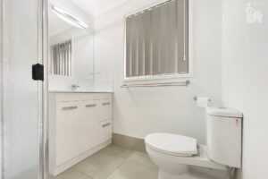 18 Julie Street, Dundowran Beach, QLD 4655 AUS