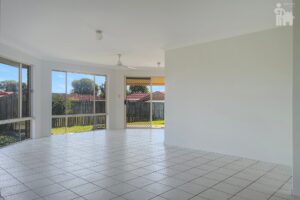 3 Oxford Place, Urraween, QLD 4655 AUS